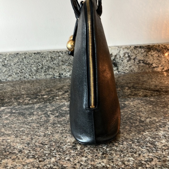 Chanel CC Dome Shoulder/Handbag - Picture 6 of 16